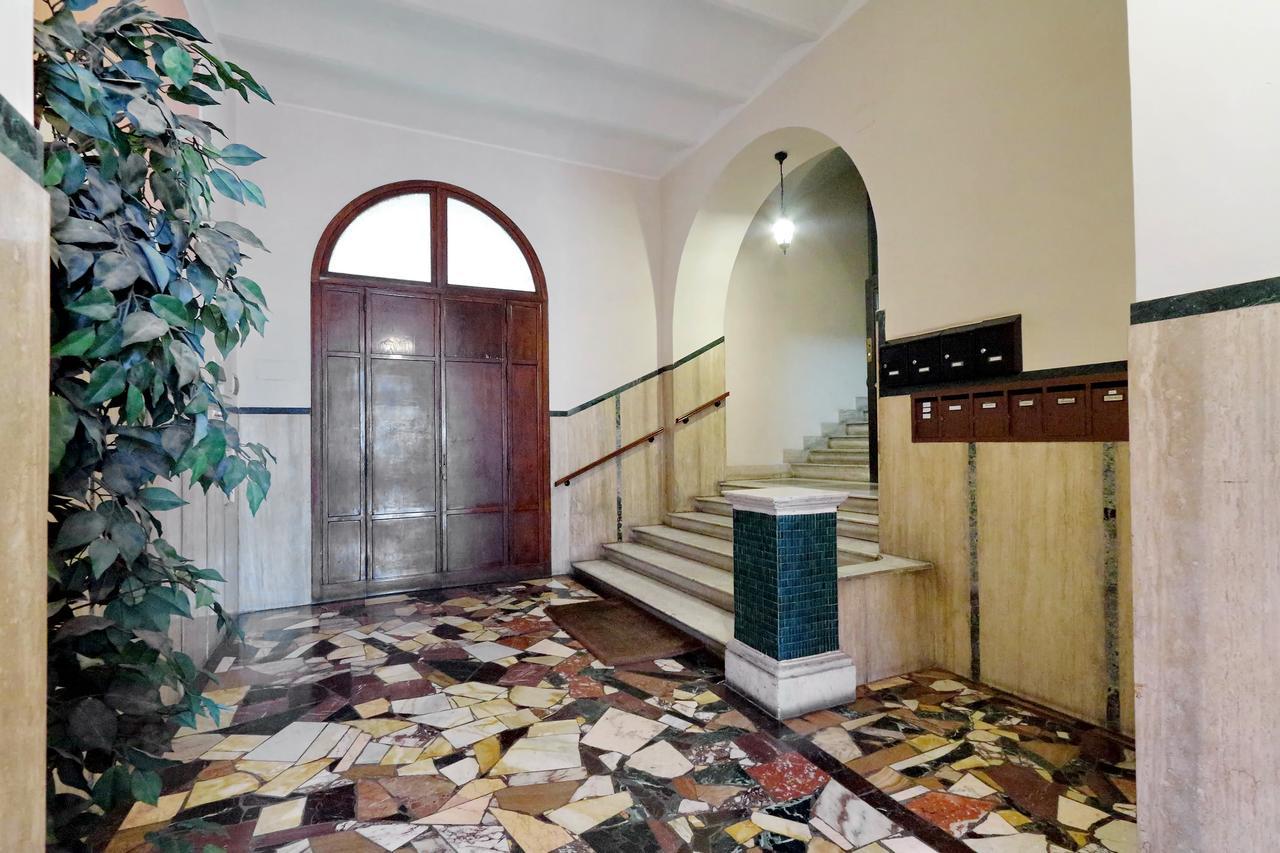 Dolce Casa Colosseo โรม ภายนอก รูปภาพ